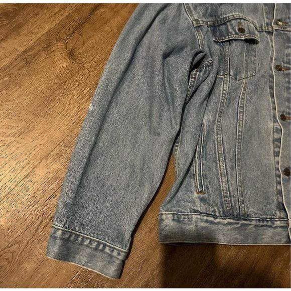 Vintage Y2K Levis Light Wash Denim Standard Trucker Jean Jacket Mens Size XXL - Picture 4 of 10